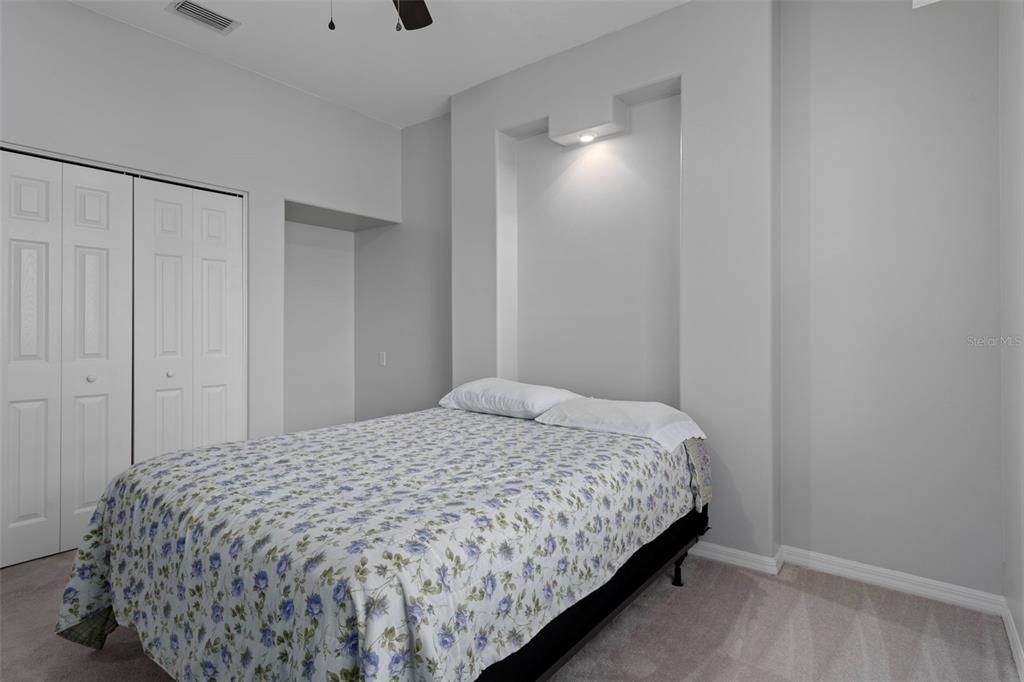 待售: $1,069,000 (4 贝兹, 4 浴室, 3715 平方英尺)