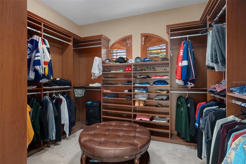 待售: $1,069,000 (4 贝兹, 4 浴室, 3715 平方英尺)