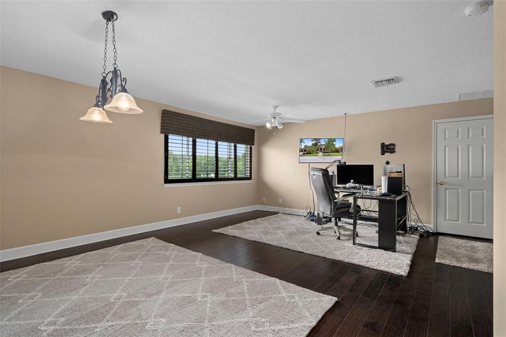 待售: $1,069,000 (4 贝兹, 4 浴室, 3715 平方英尺)