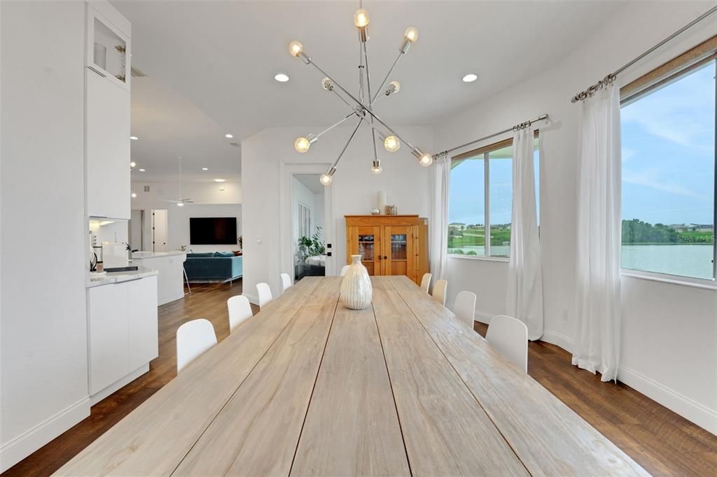 待售: $1,500,000 (5 贝兹, 4 浴室, 4281 平方英尺)