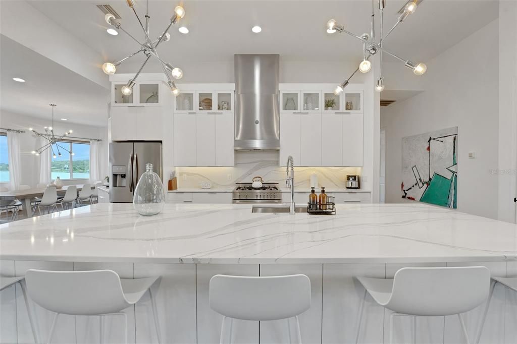 待售: $1,500,000 (5 贝兹, 4 浴室, 4281 平方英尺)