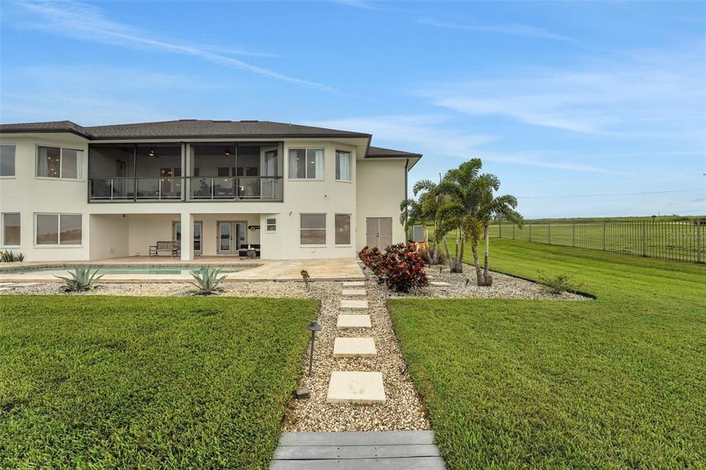 待售: $1,500,000 (5 贝兹, 4 浴室, 4281 平方英尺)