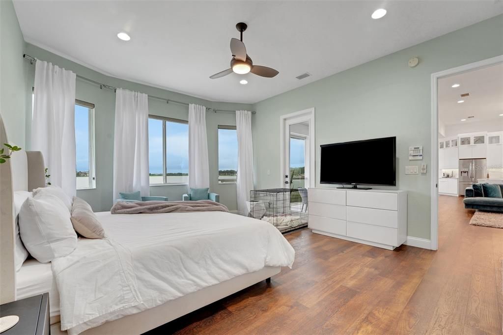 待售: $1,500,000 (5 贝兹, 4 浴室, 4281 平方英尺)