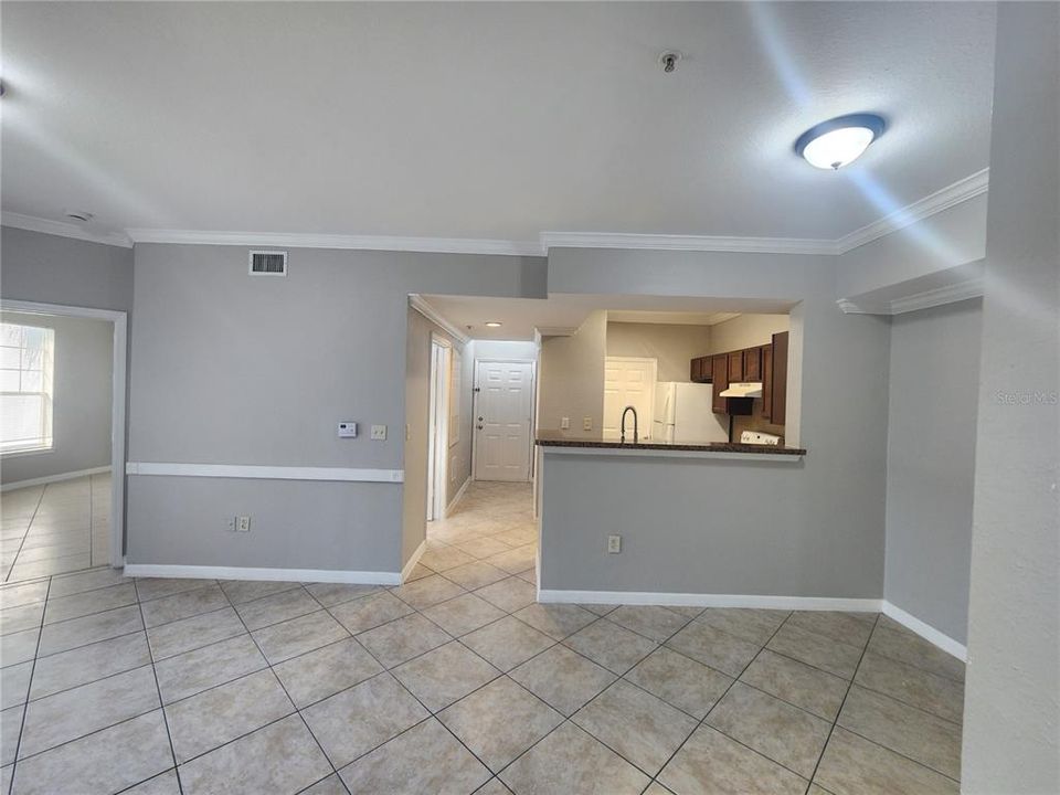 出租: $1,499 (2 贝兹, 2 浴室, 947 平方英尺)