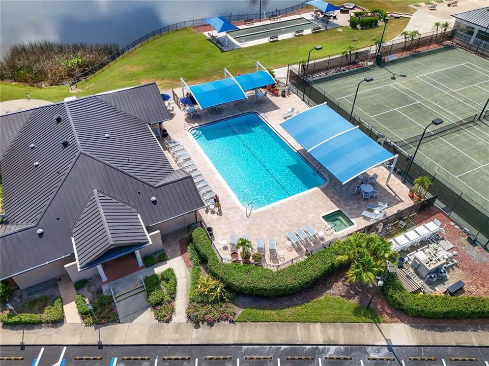 En Venta: $799,000 (3 camas, 3 baños, 2667 Pies cuadrados)