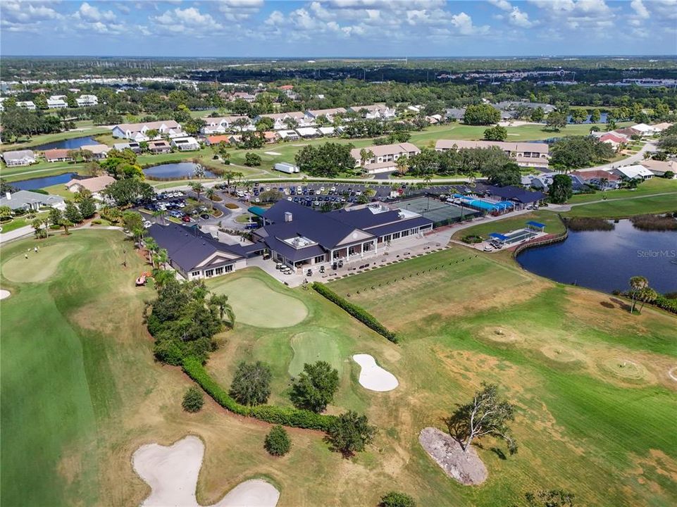 En Venta: $799,000 (3 camas, 3 baños, 2667 Pies cuadrados)