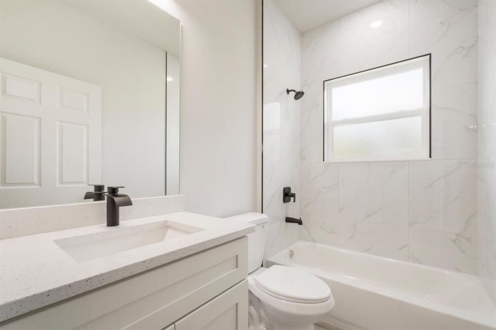 В аренду: $1,850 (3 спален, 2 ванн, 1529 Квадратных фут)