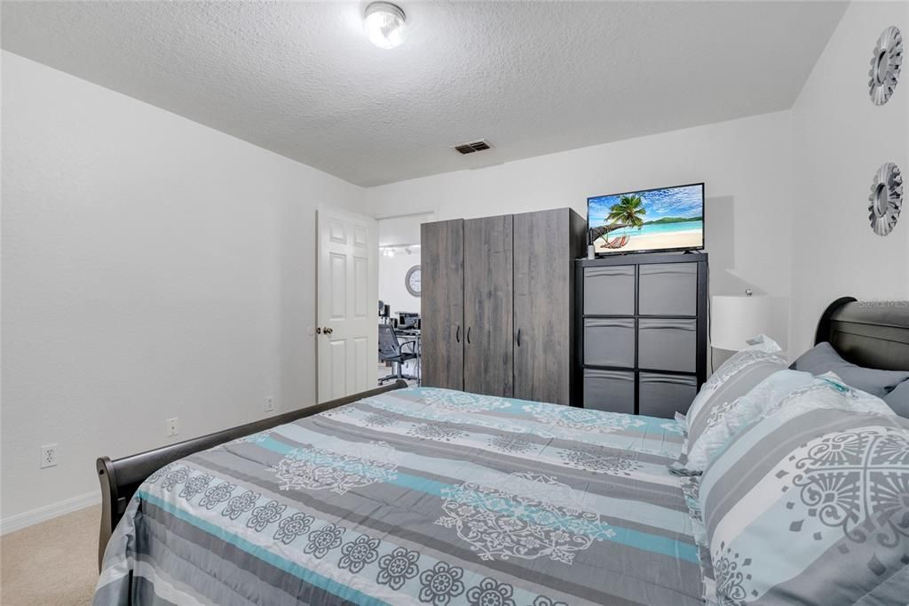 Activo con contrato: $165,000 (1 camas, 1 baños, 671 Pies cuadrados)