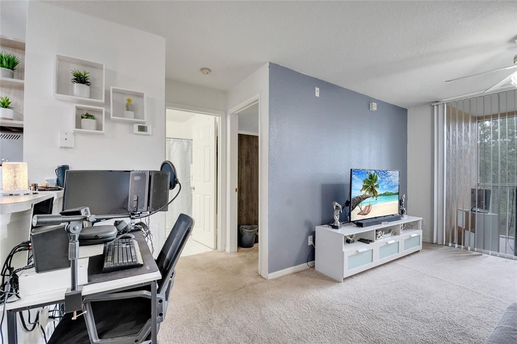 Activo con contrato: $165,000 (1 camas, 1 baños, 671 Pies cuadrados)