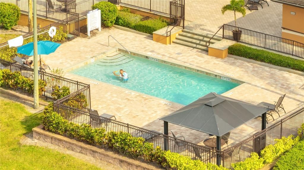 Activo con contrato: $165,000 (1 camas, 1 baños, 671 Pies cuadrados)