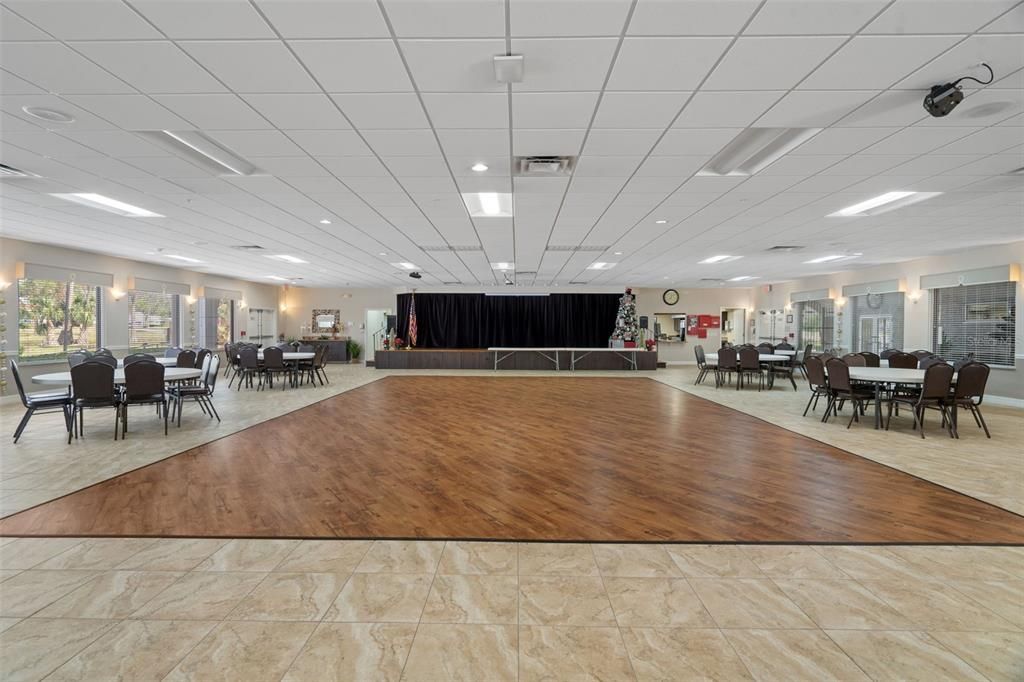 В аренду: $1,450 (1 спален, 1 ванн, 923 Квадратных фут)