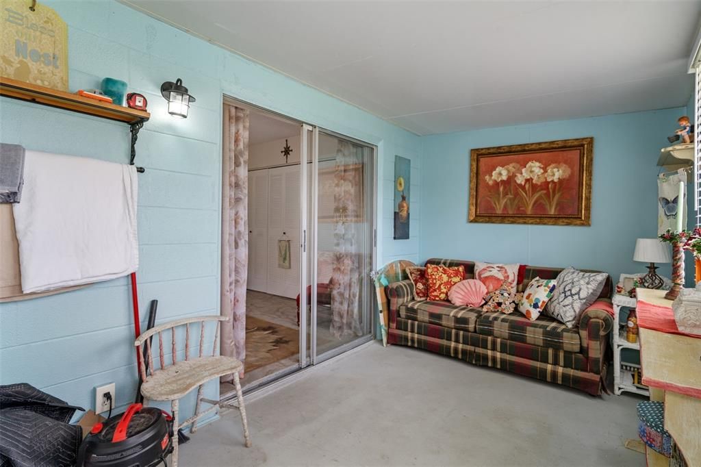 В аренду: $1,450 (1 спален, 1 ванн, 923 Квадратных фут)