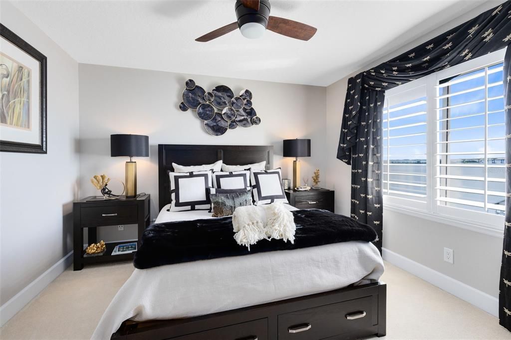 En Venta: $1,700,000 (4 camas, 4 baños, 3482 Pies cuadrados)