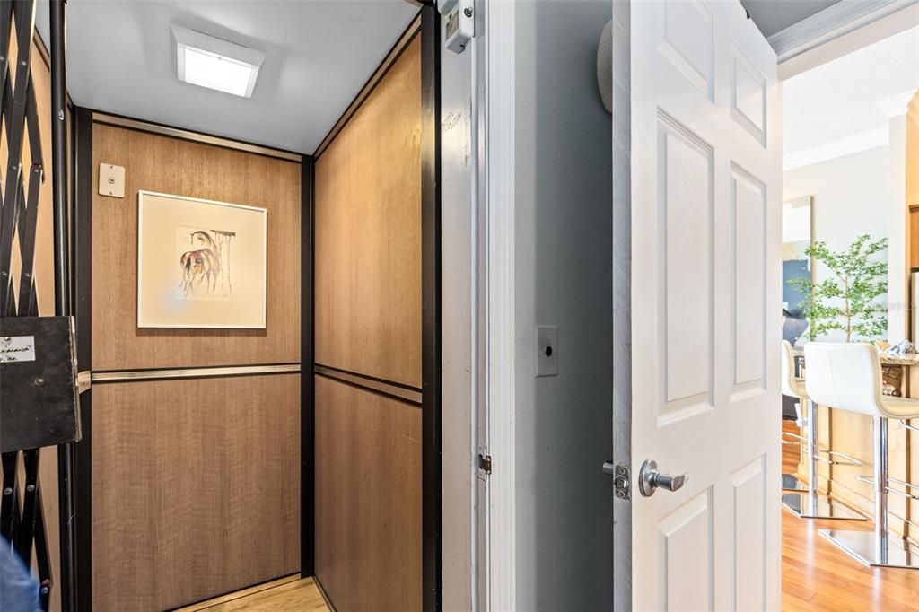 En Venta: $1,700,000 (4 camas, 4 baños, 3482 Pies cuadrados)