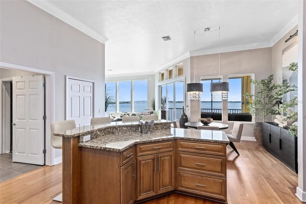 En Venta: $1,700,000 (4 camas, 4 baños, 3482 Pies cuadrados)