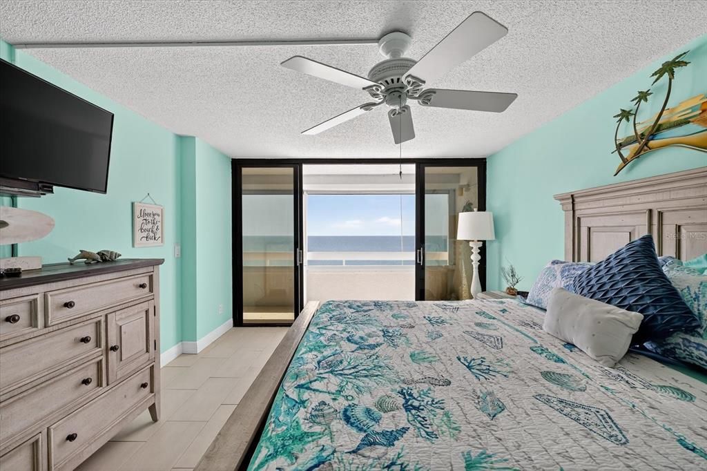 На продажу: $649,900 (2 спален, 2 ванн, 1165 Квадратных фут)