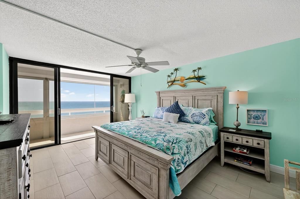 На продажу: $649,900 (2 спален, 2 ванн, 1165 Квадратных фут)