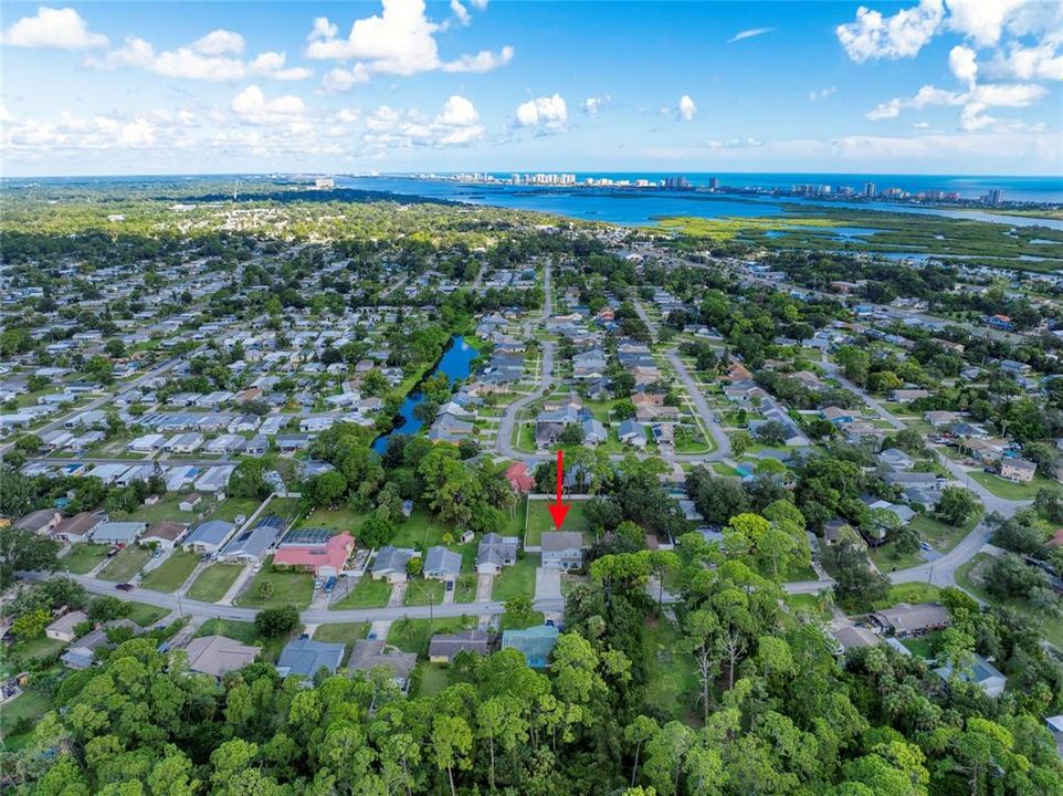 Active With Contract: $470,000 (6 beds, 3 baths, 2739 Square Feet)