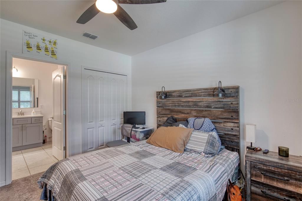 Active With Contract: $470,000 (6 beds, 3 baths, 2739 Square Feet)