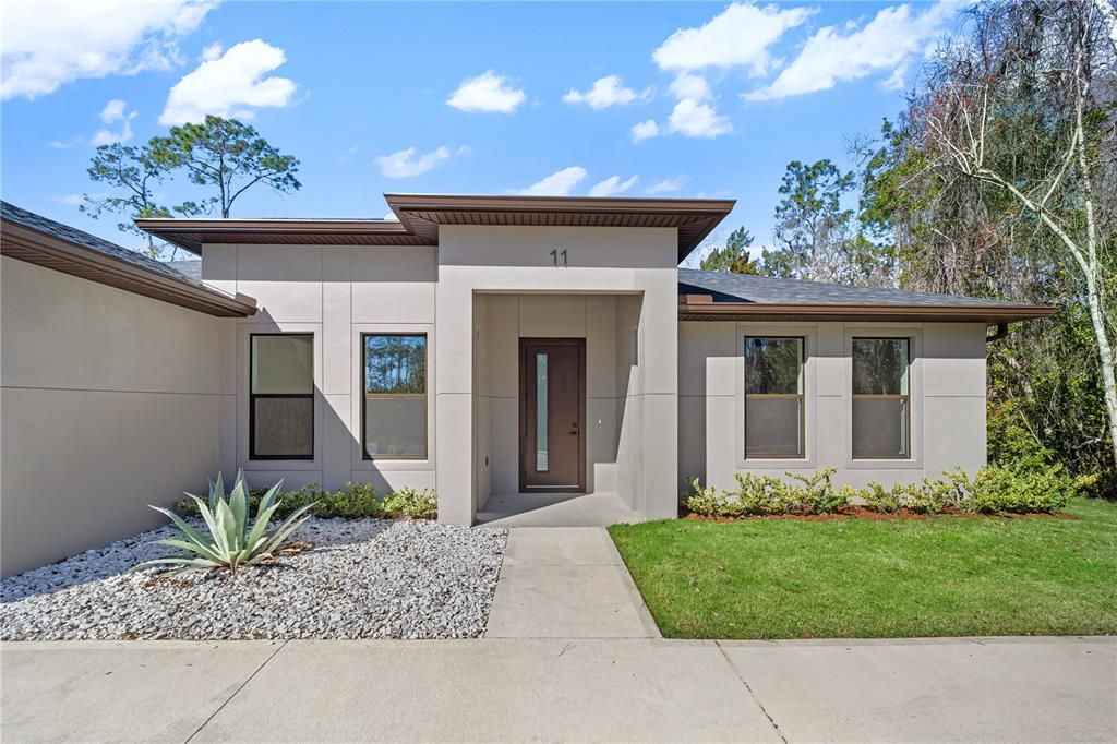 For Rent: $4,100 (4 beds, 3 baths, 2548 Square Feet)