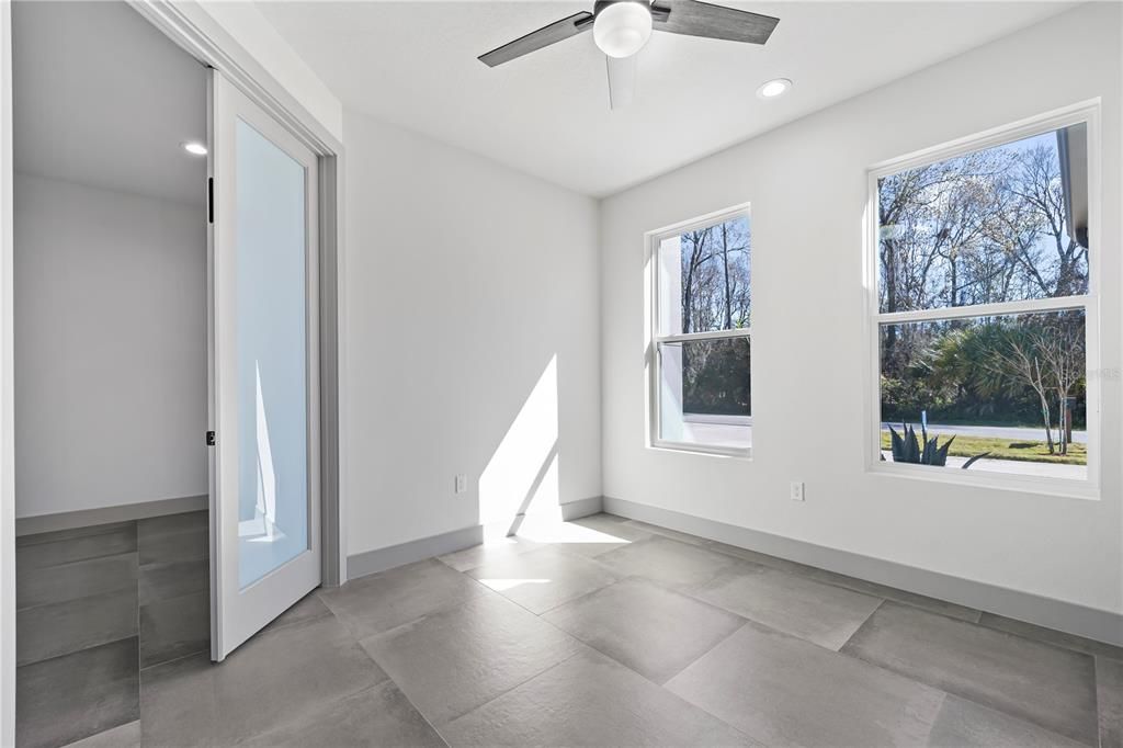 For Rent: $4,100 (4 beds, 3 baths, 2548 Square Feet)