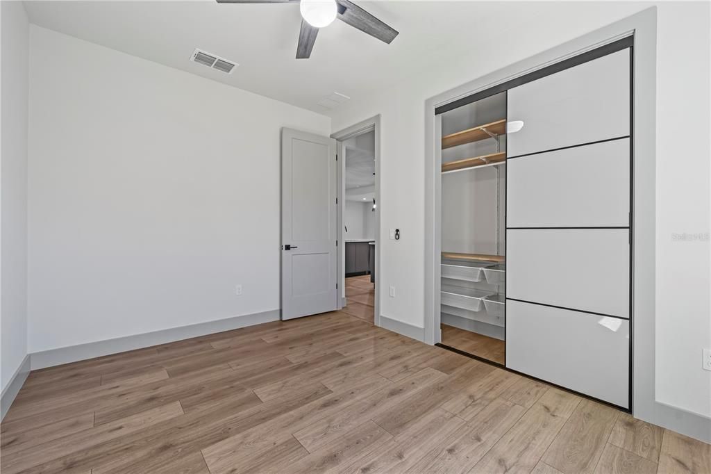 For Rent: $4,100 (4 beds, 3 baths, 2548 Square Feet)