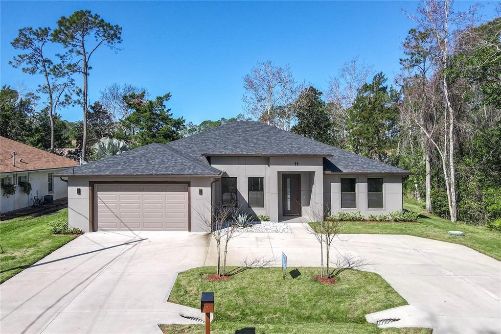 For Rent: $4,100 (4 beds, 3 baths, 2548 Square Feet)