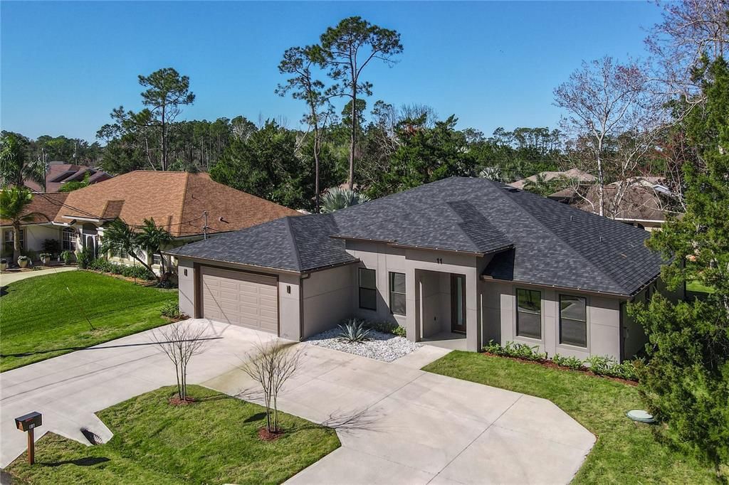 For Rent: $4,100 (4 beds, 3 baths, 2548 Square Feet)