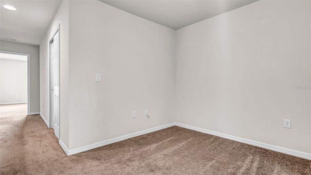 Active With Contract: $2,150 (2 beds, 2 baths, 1588 Square Feet)