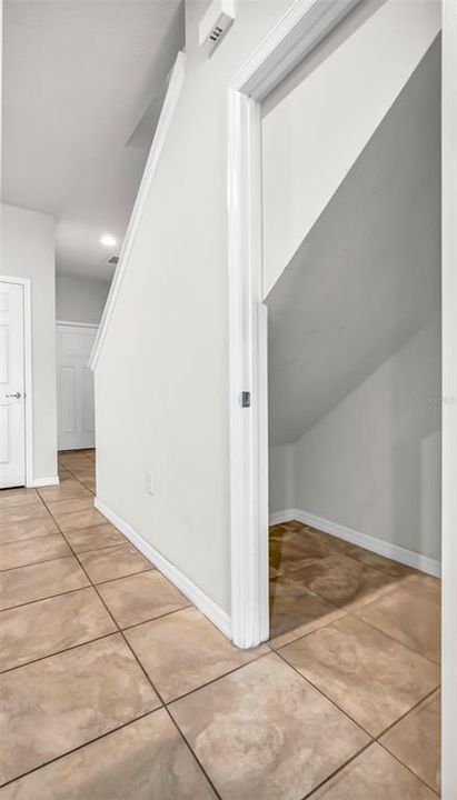 Active With Contract: $2,150 (2 beds, 2 baths, 1588 Square Feet)