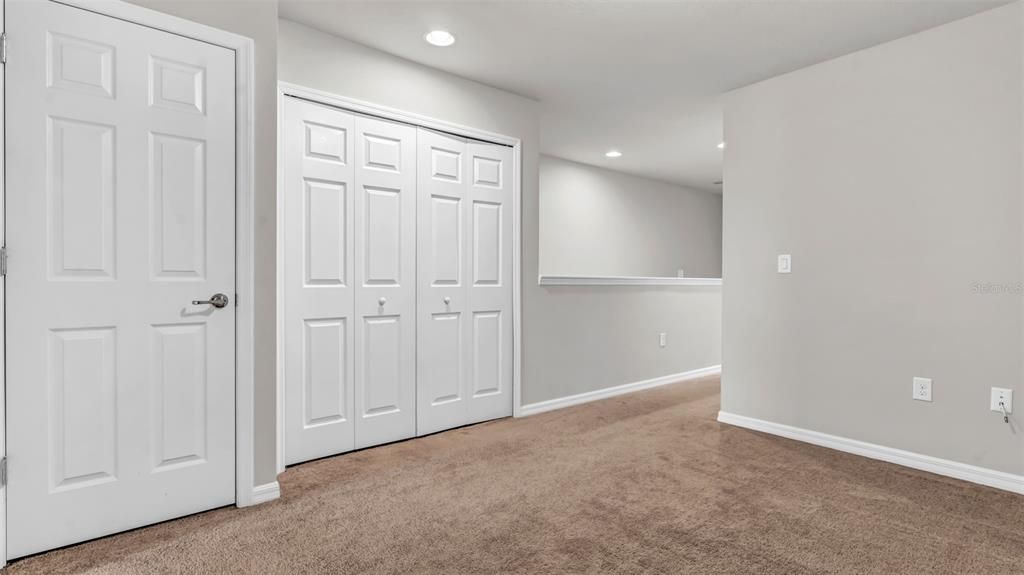 Active With Contract: $2,150 (2 beds, 2 baths, 1588 Square Feet)