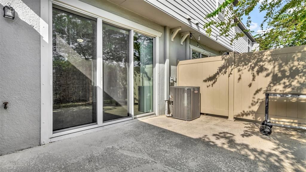 Active With Contract: $2,150 (2 beds, 2 baths, 1588 Square Feet)