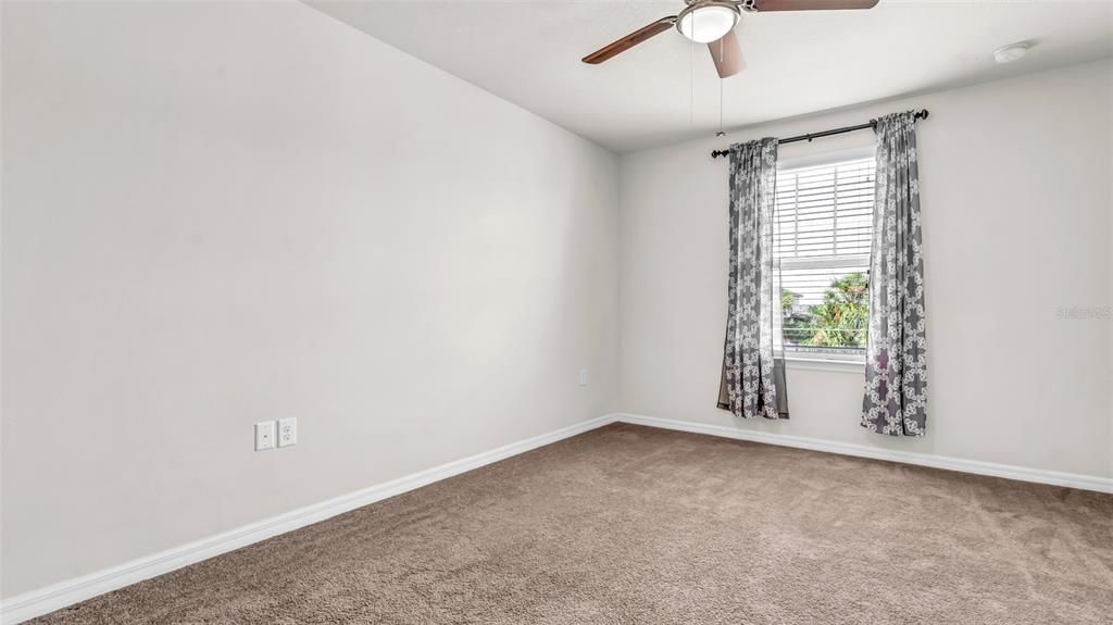 Active With Contract: $2,150 (2 beds, 2 baths, 1588 Square Feet)