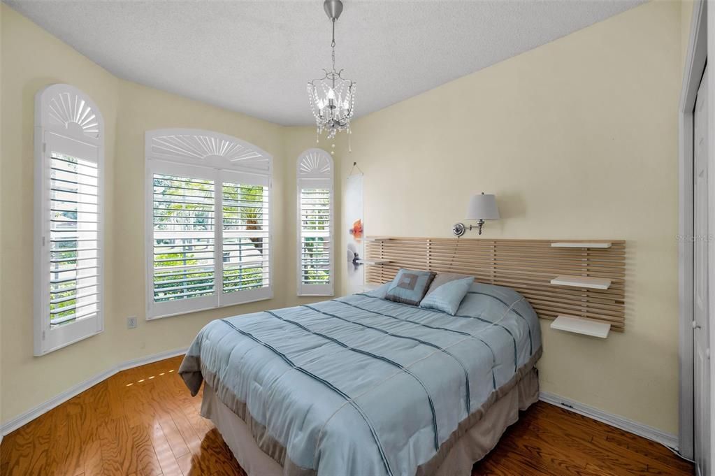 En Venta: $585,000 (3 camas, 2 baños, 1920 Pies cuadrados)