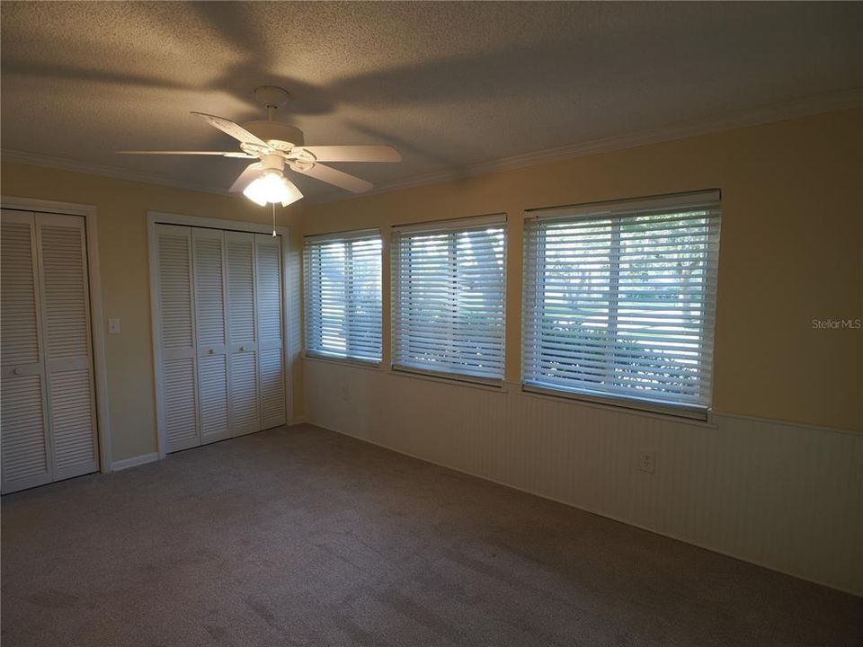 En Venta: $725,000 (3 camas, 2 baños, 2061 Pies cuadrados)