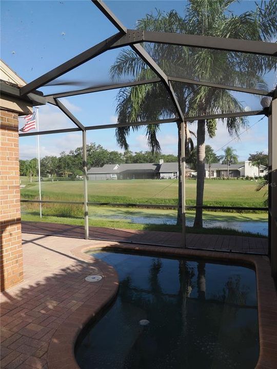 En Venta: $725,000 (3 camas, 2 baños, 2061 Pies cuadrados)