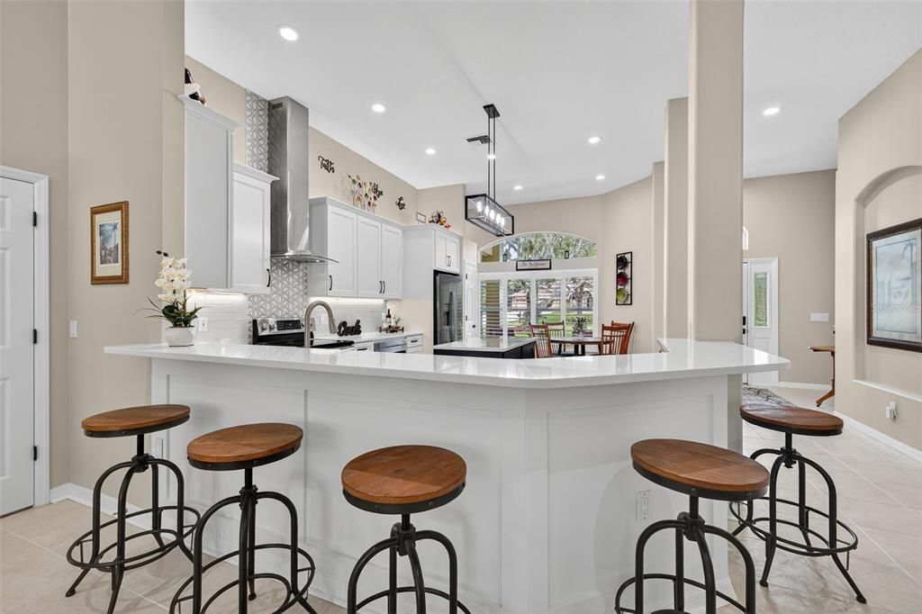 For Sale: $895,000 (4 beds, 3 baths, 2894 Square Feet)