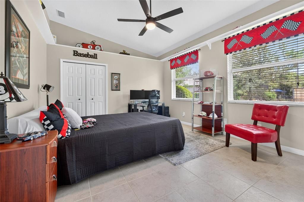 For Sale: $895,000 (4 beds, 3 baths, 2894 Square Feet)