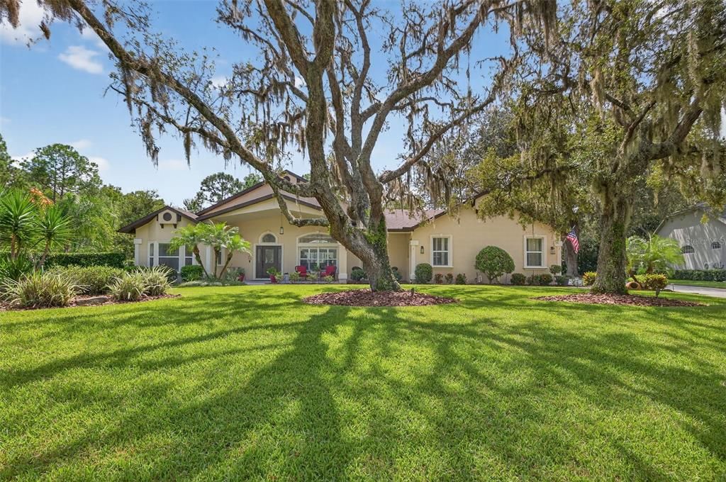 For Sale: $895,000 (4 beds, 3 baths, 2894 Square Feet)