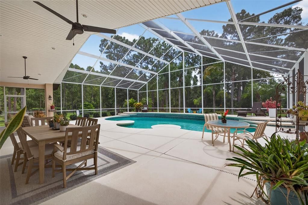 For Sale: $895,000 (4 beds, 3 baths, 2894 Square Feet)