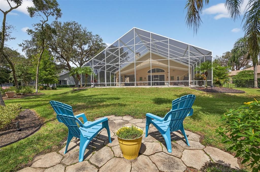 For Sale: $895,000 (4 beds, 3 baths, 2894 Square Feet)