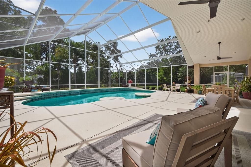 For Sale: $895,000 (4 beds, 3 baths, 2894 Square Feet)