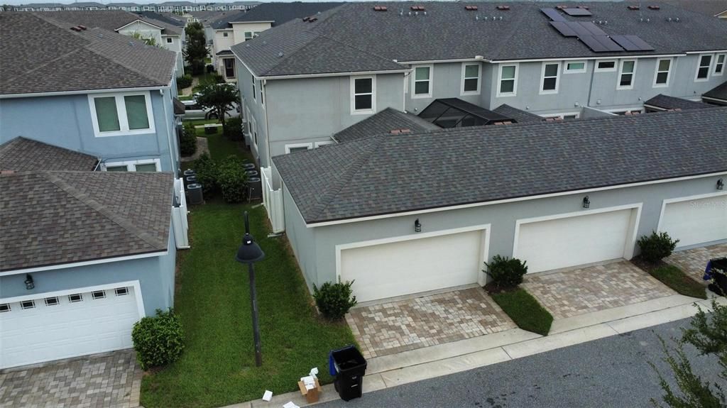 Active With Contract: $2,950 (3 beds, 2 baths, 2070 Square Feet)