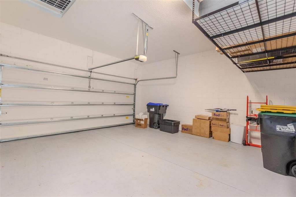 Active With Contract: $2,950 (3 beds, 2 baths, 2070 Square Feet)