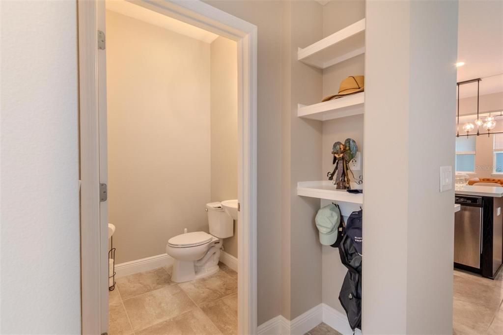 Active With Contract: $2,950 (3 beds, 2 baths, 2070 Square Feet)