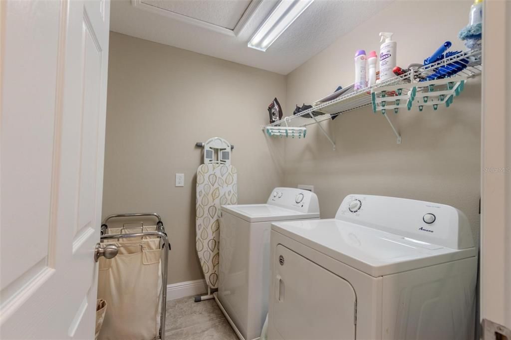 Active With Contract: $2,950 (3 beds, 2 baths, 2070 Square Feet)