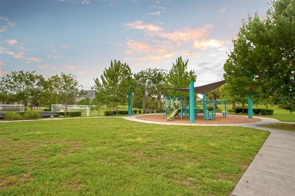 Active With Contract: $2,950 (3 beds, 2 baths, 2070 Square Feet)