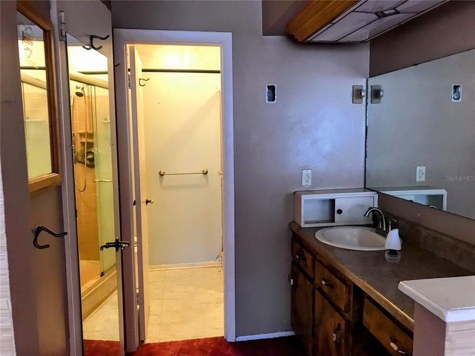 待售: $265,000 (3 贝兹, 2 浴室, 1424 平方英尺)