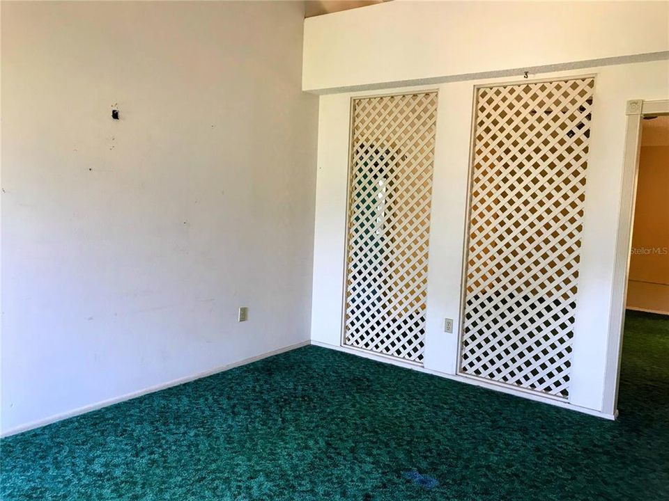 待售: $265,000 (3 贝兹, 2 浴室, 1424 平方英尺)