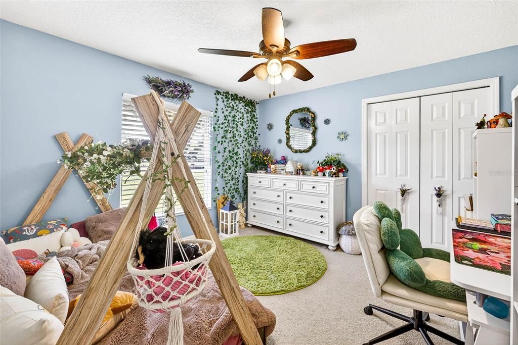 待售: $725,000 (4 贝兹, 3 浴室, 2910 平方英尺)